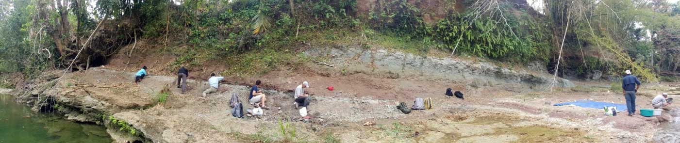 fouilles dans le Río Guatemala