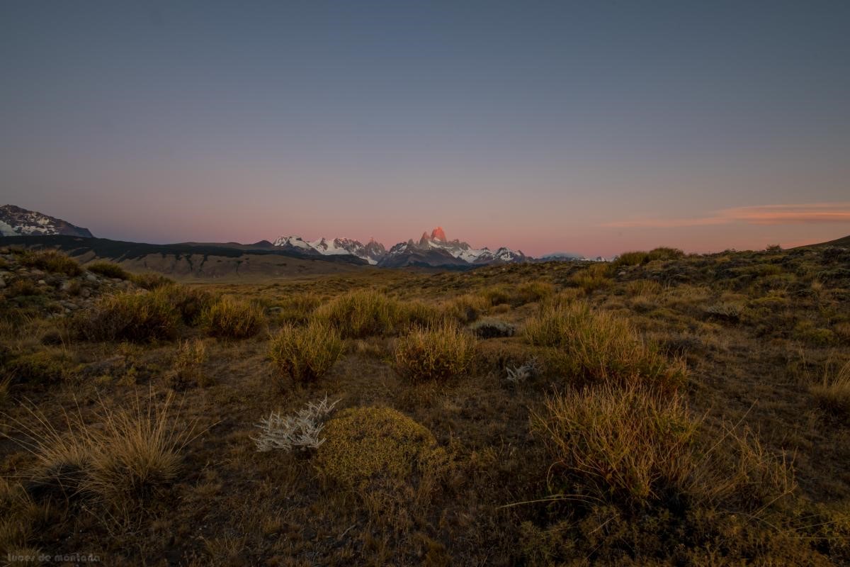 Photographie de la chaîne de montagnes El Chalten