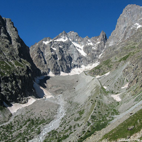 Le climat se réchauffe, les Alpes verdissent